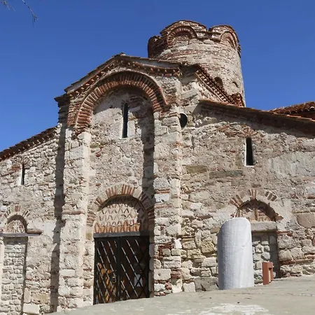 Deluxe In * Светий Влас