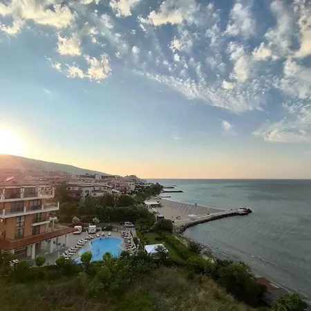 Aparthotel Deluxe In