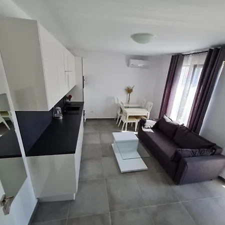 Aparthotel Deluxe In