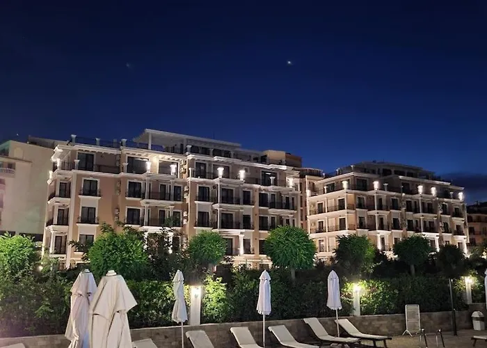 Lejlighedshotel Deluxe In *